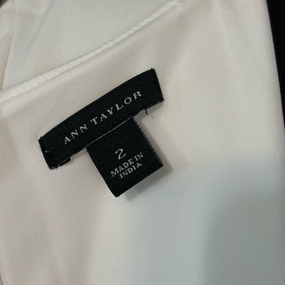 Ann Taylor Women Size 2 Ivory Jewel Neck 3/4 Sleeve Sheath Dress - Picture 10 of 16